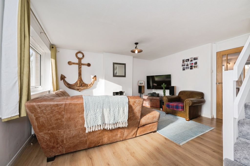 Property photo 2 of 22