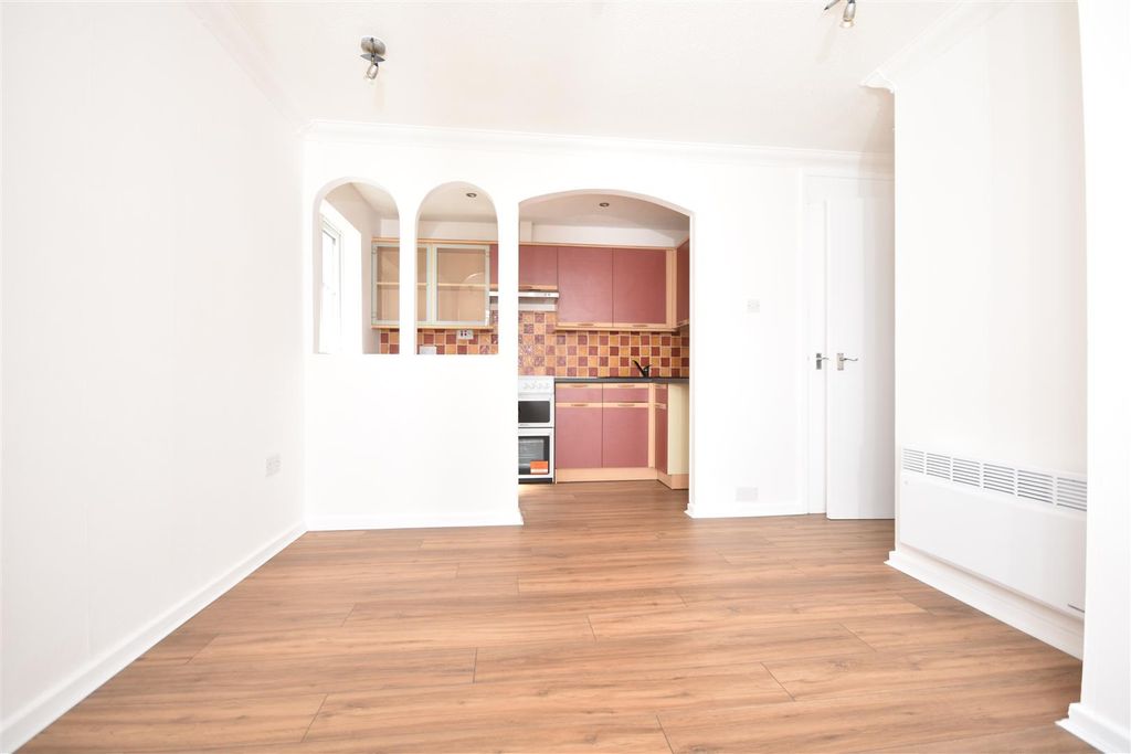 Property photo 3 of 10 Dsc_0507.Jpg