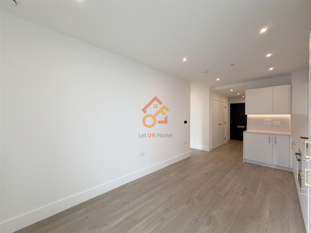 Property photo 2 of 32 Img_4072.Jpg