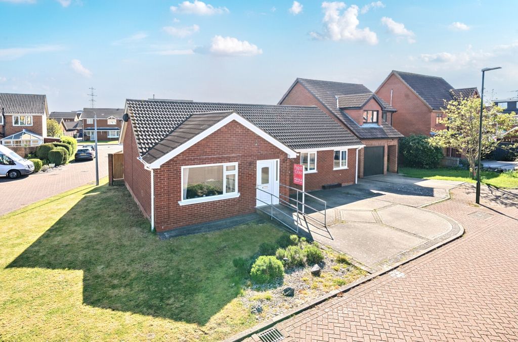 Property photo 1 of 15 1449099-1-69E795E310536