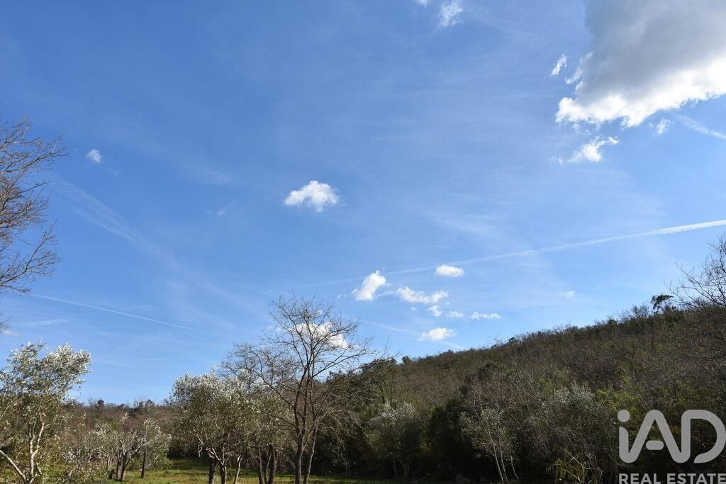 Property photo 1 of 27