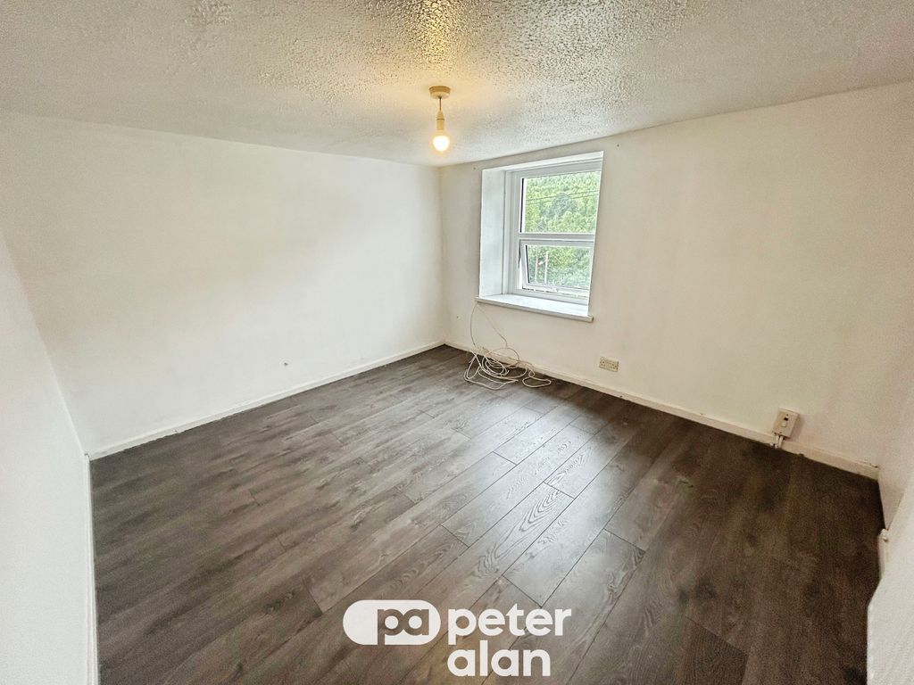 Property photo 1 of 15 Image
