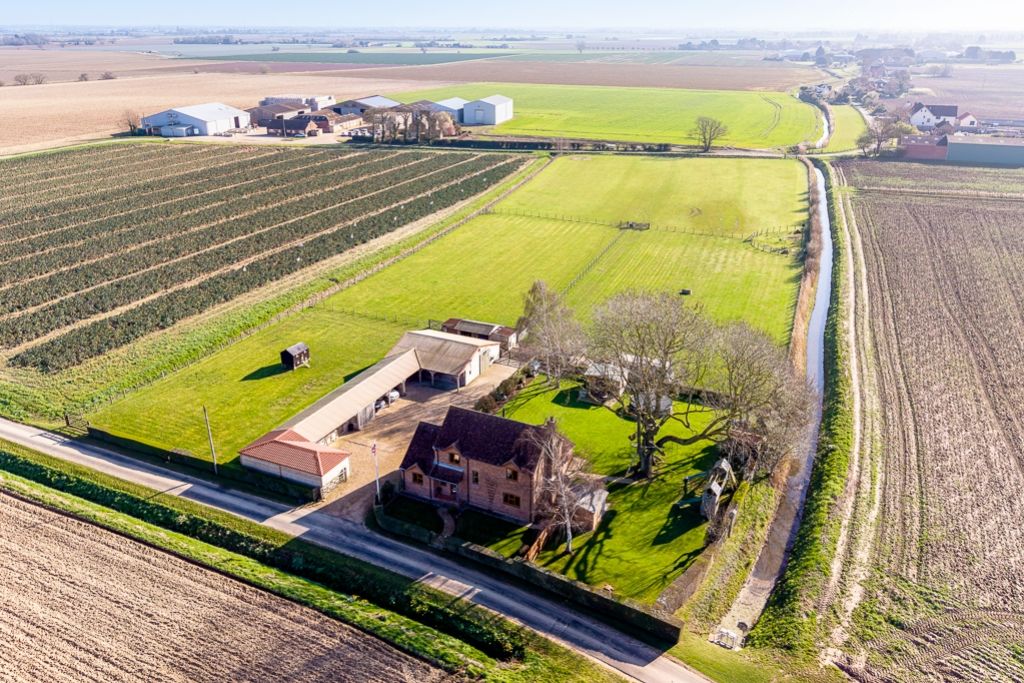 Property photo 1 of 66 Harribels Cottage (Spalding)-1