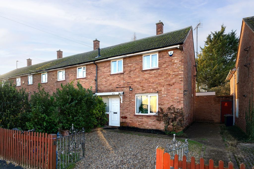 Property photo 1 of 18