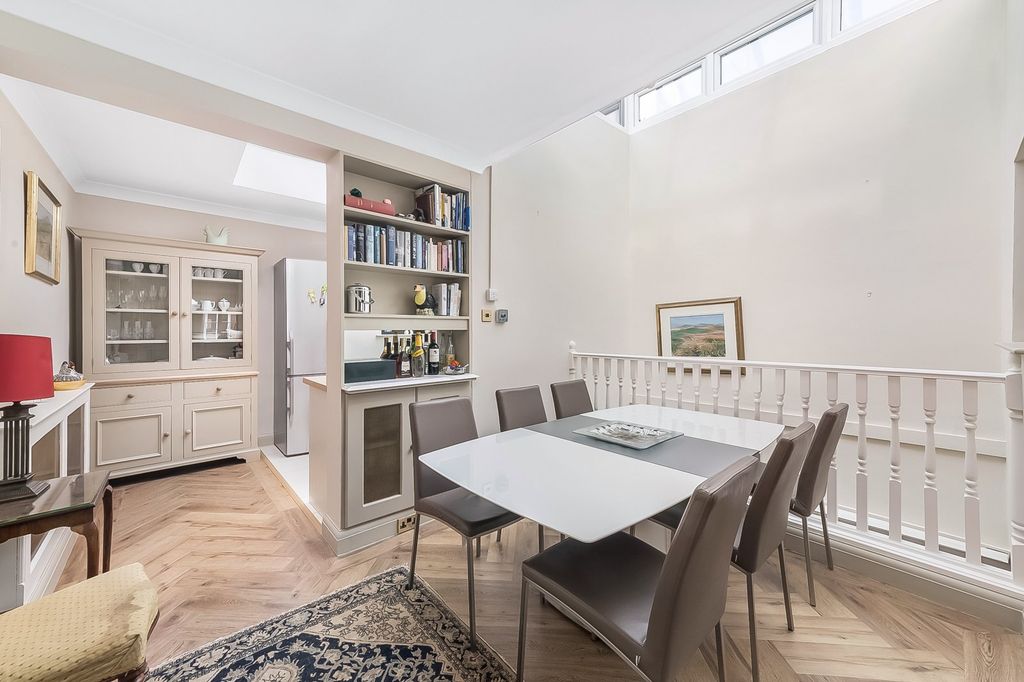 Property photo 3 of 9 First Floor