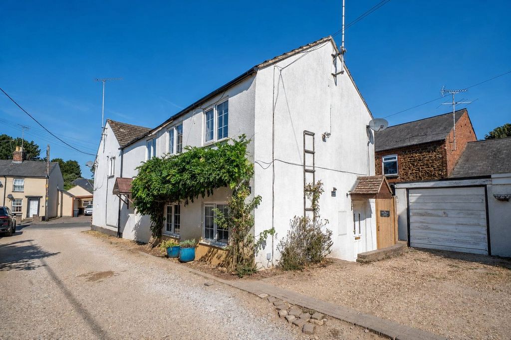 Property photo 1 of 12 Picture No. 05