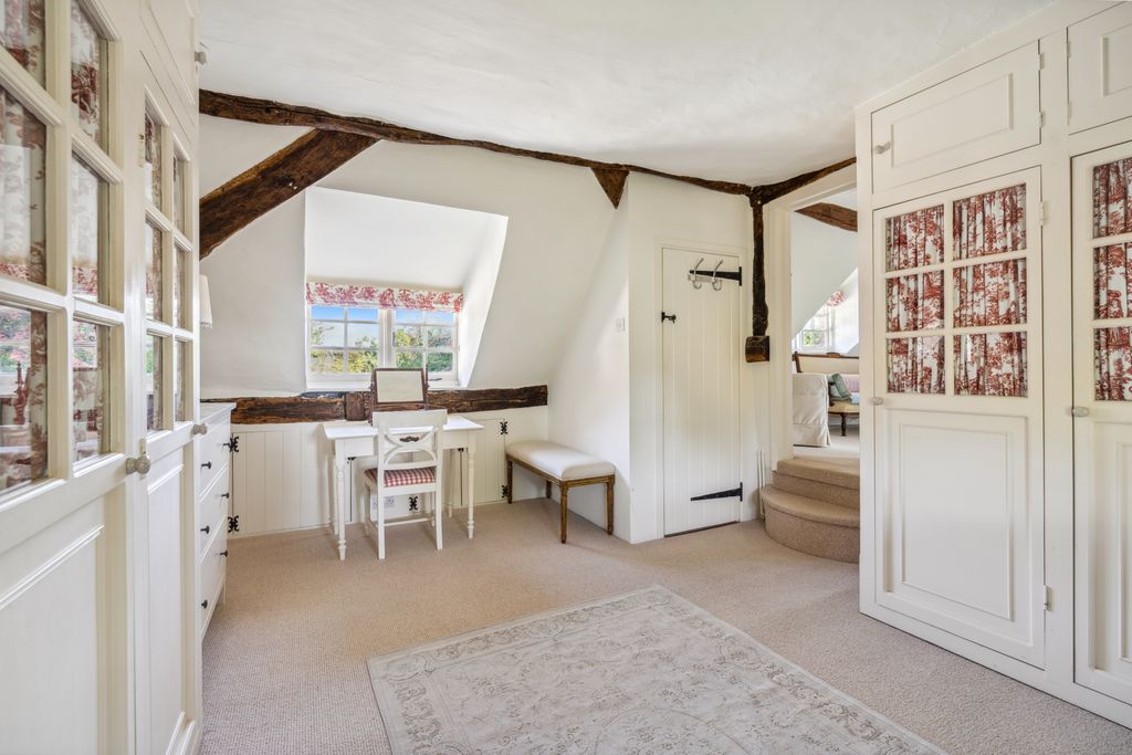 Additional image 14 of 5 bed detached house for saleThe Green, Edlesborough LU6