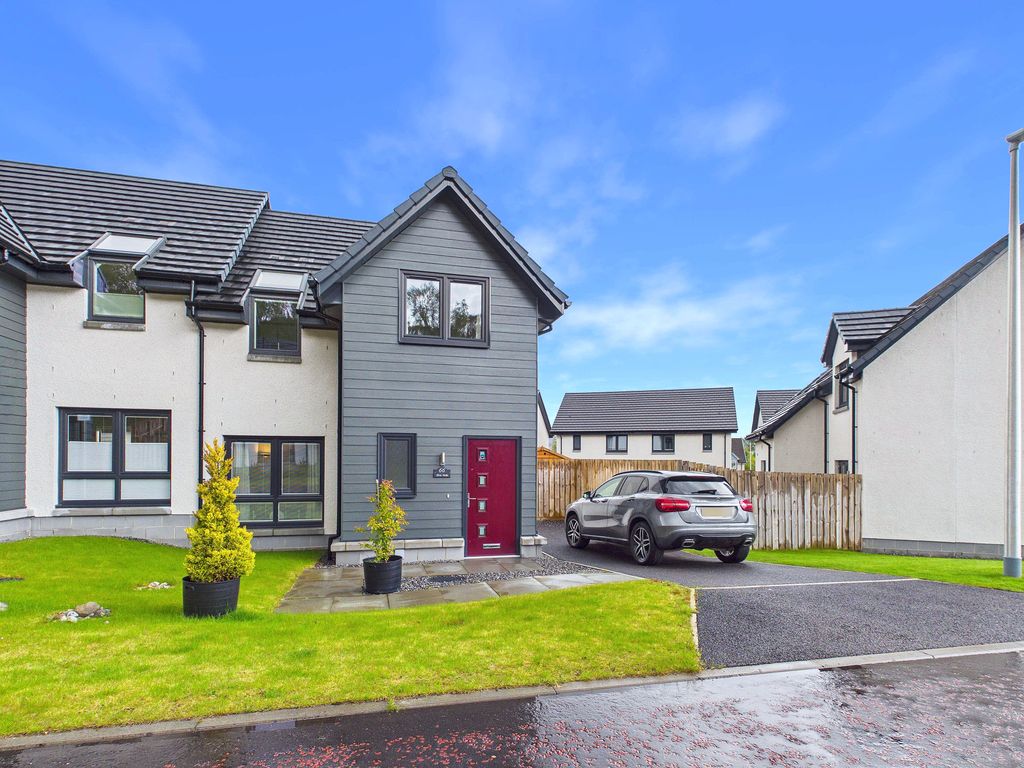 Property photo 1 of 36