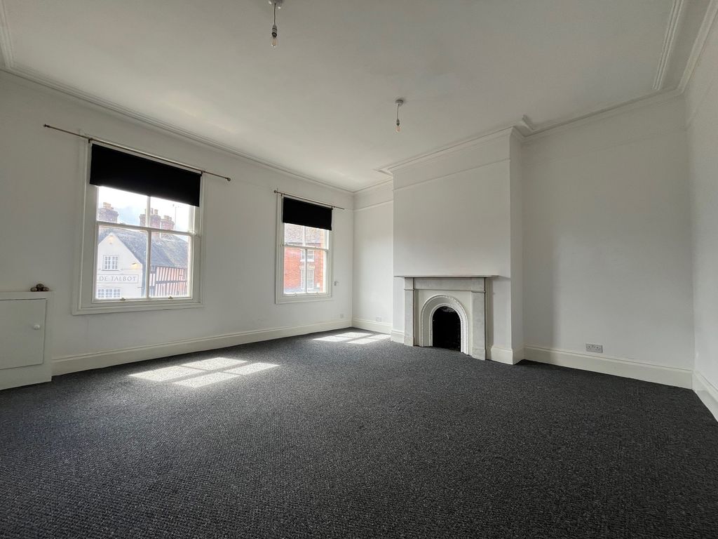 Property photo 2 of 14 Image