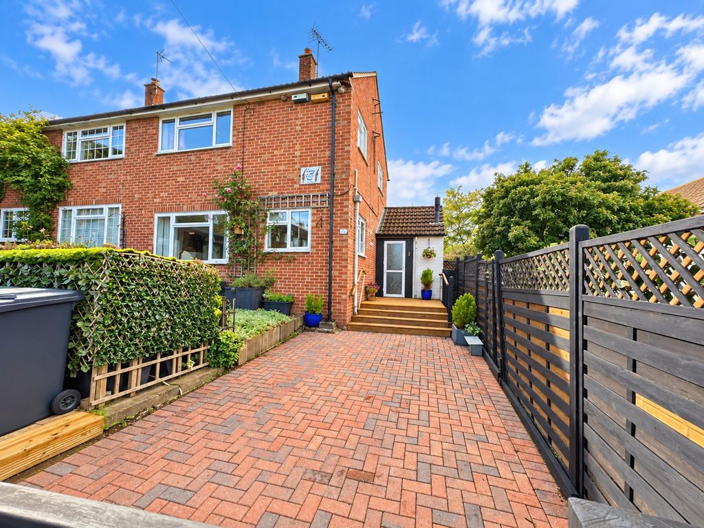 Property photo 2 of 15