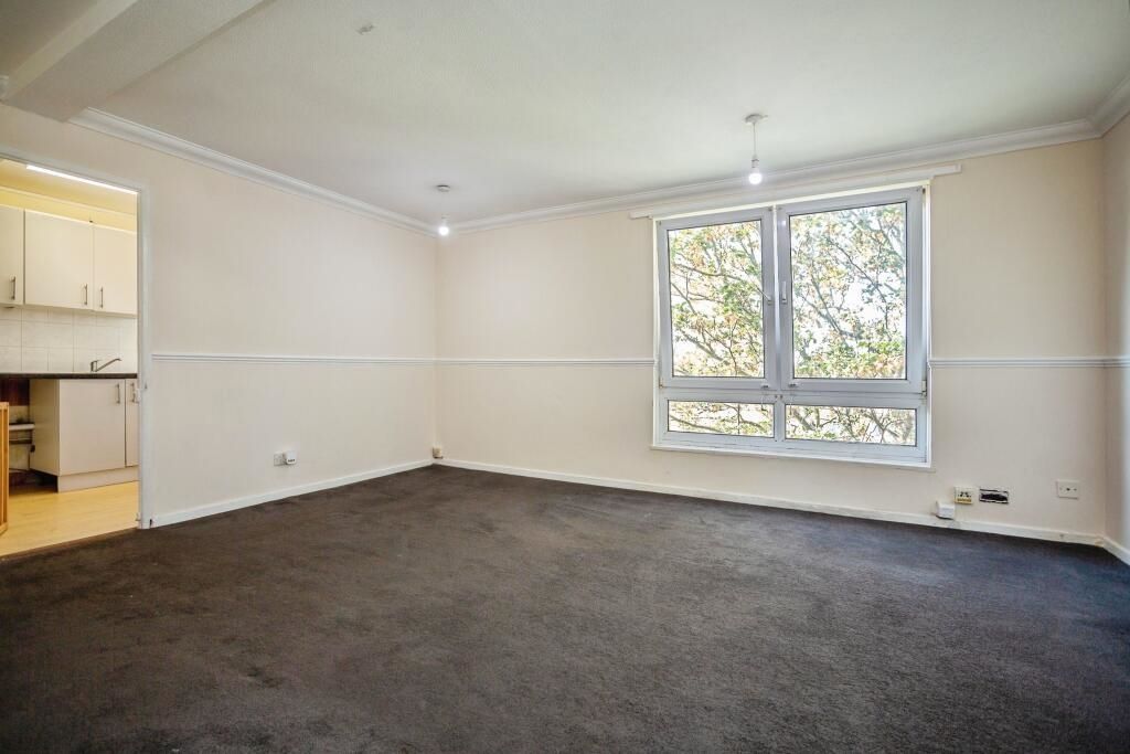 Property photo 1 of 7 Lounge Melville