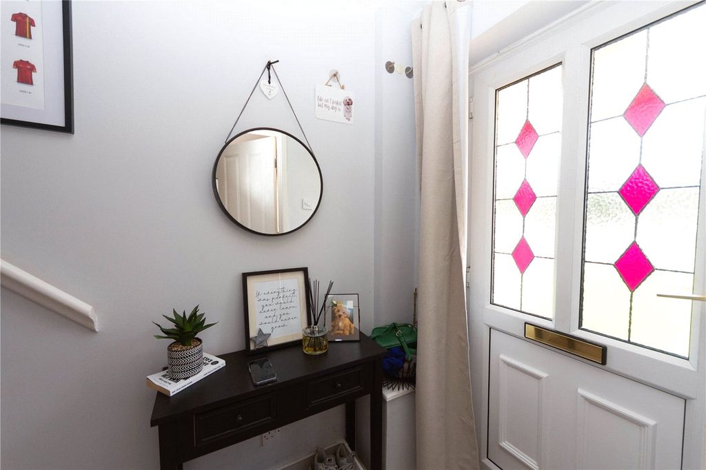 Property photo 2 of 14 Picture No. 02