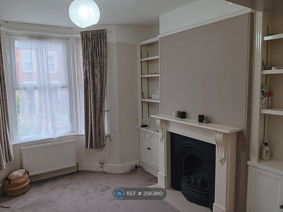 Property photo 2 of 9