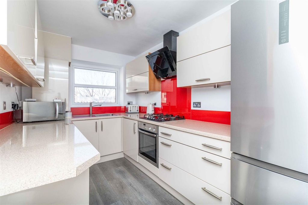 Property photo 3 of 15 Aug-6.Jpg