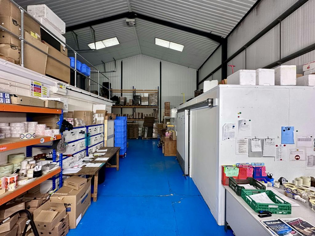 Property photo 3 of 6 Img_8970.Jpeg