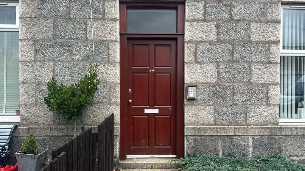 Property photo 2 of 13 Photo 2