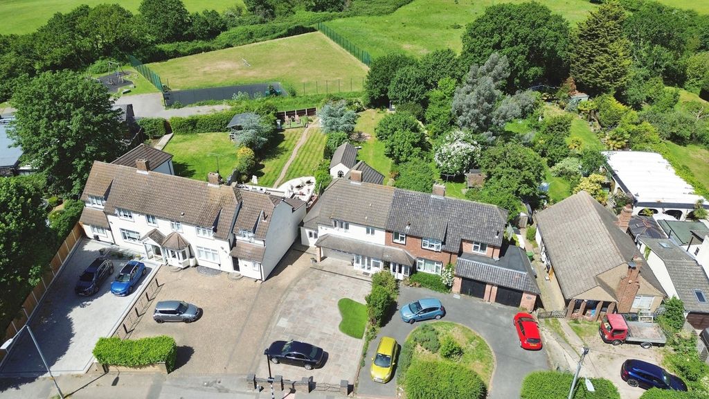 Property photo 1 of 31 Drone