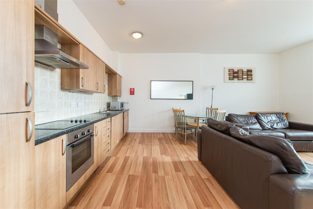 Property photo 1 of 10 W-5532.Jpg