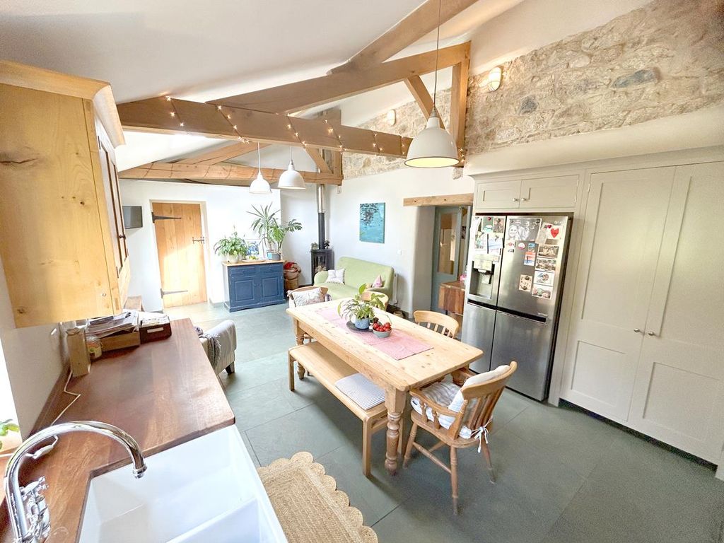Property photo 2 of 29 Img_6840.Jpg