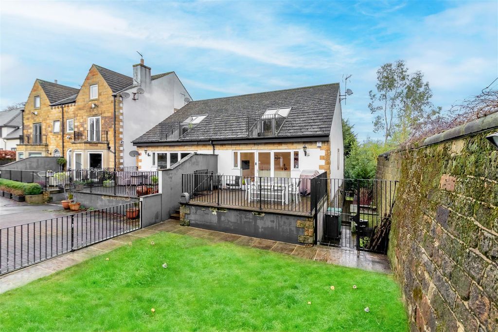 Property photo 1 of 29 External 1.Jpg