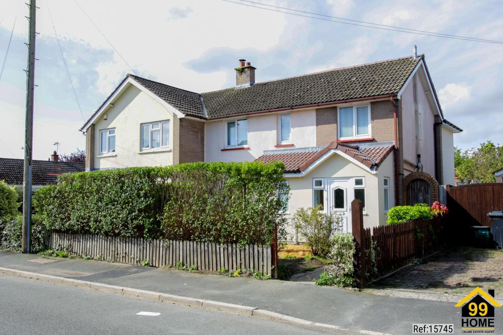 Property photo 1 of 18 Photo 0