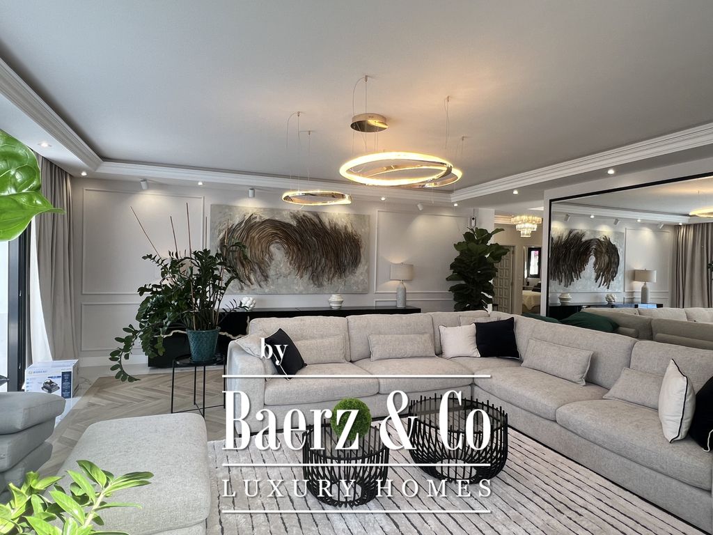 Property photo 3 of 43