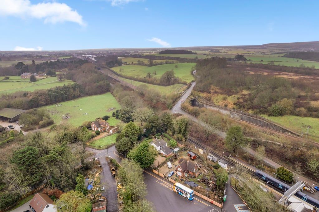 Property photo 3 of 31