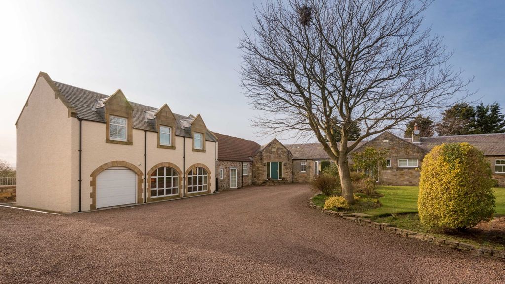 Property photo 1 of 13 Allied-Surveyors-Scotland-Ugstonrigg-Courtyard-Off