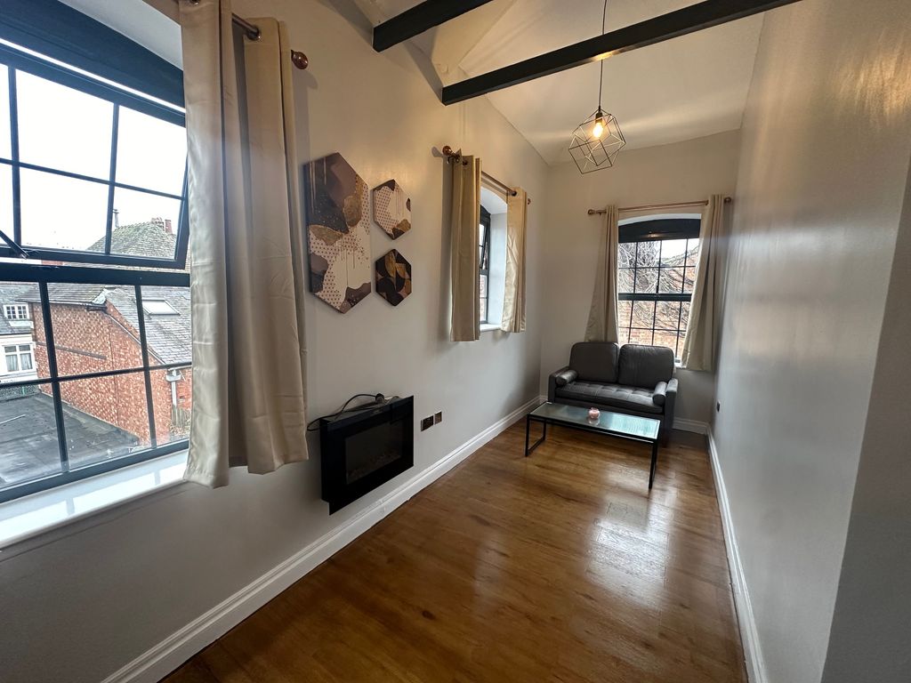 Property photo 2 of 8 Image