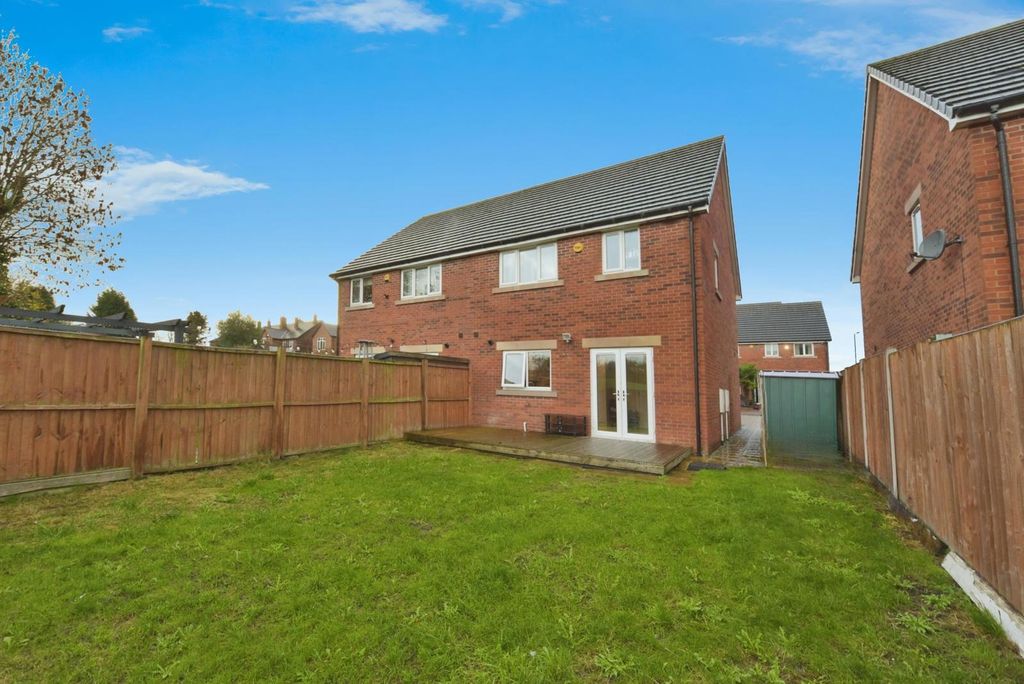 Property photo 1 of 16 Pbox-Img.Jpg