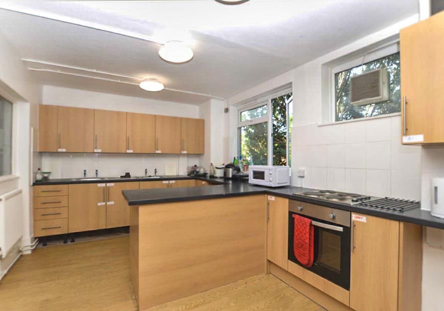 Property photo 2 of 6 Bms0202-S-Kitchen.Jpg