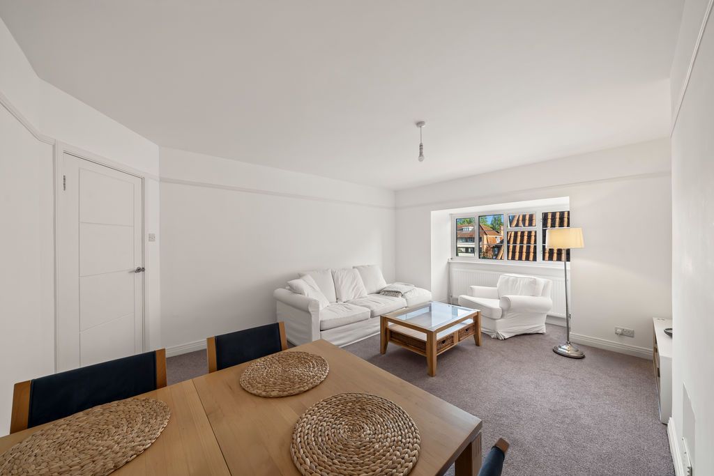 Property photo 3 of 18 Photo 6