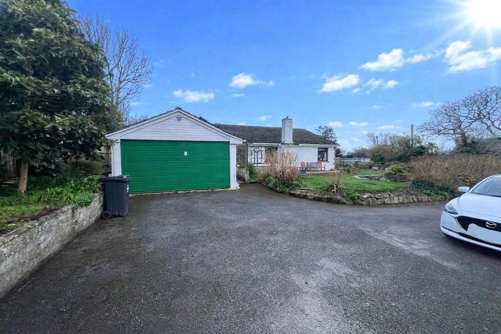 Property photo 3 of 19 Picture No. 24