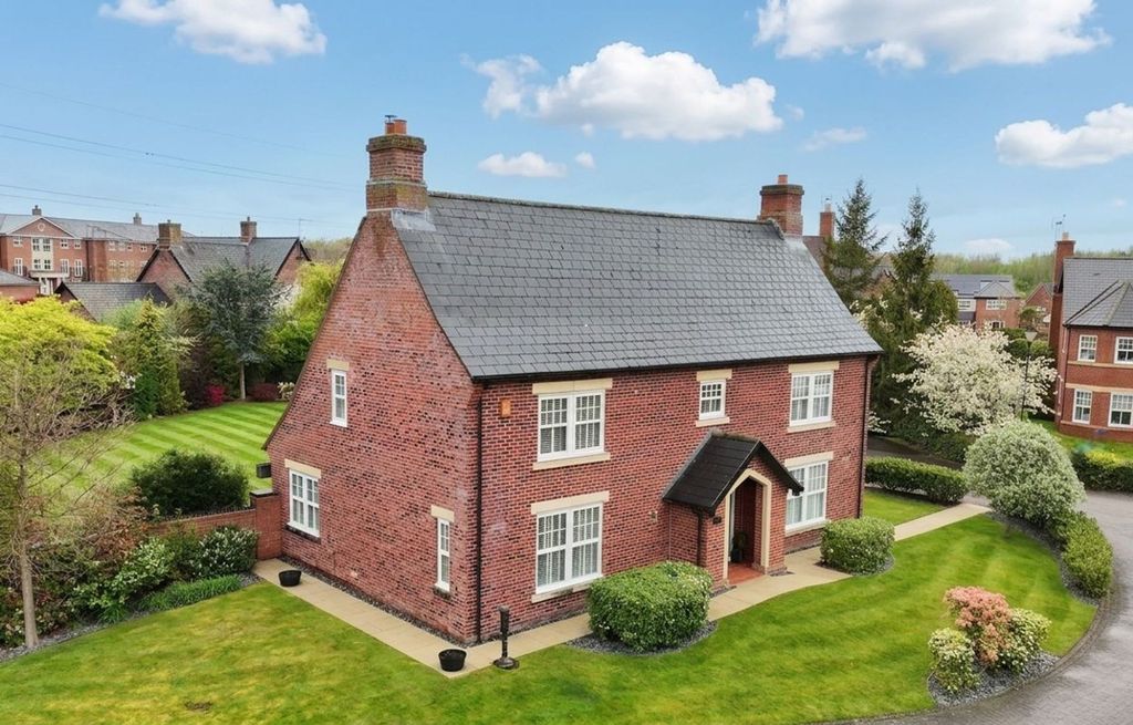 Property photo 1 of 34