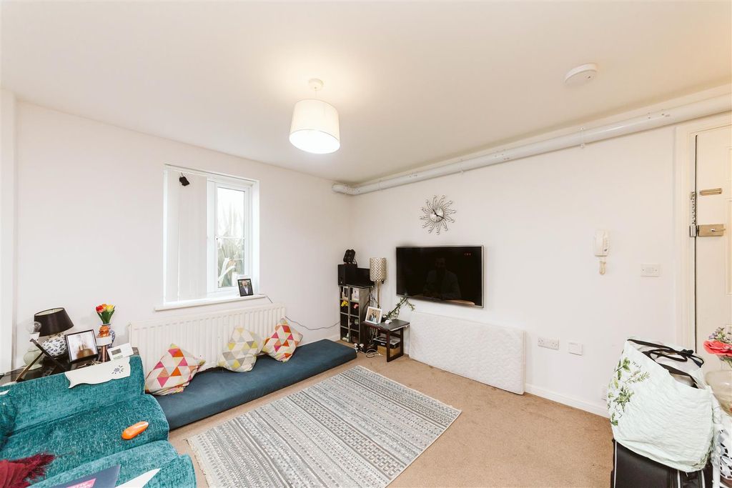 Property photo 2 of 8 Ks2B4076.Jpg