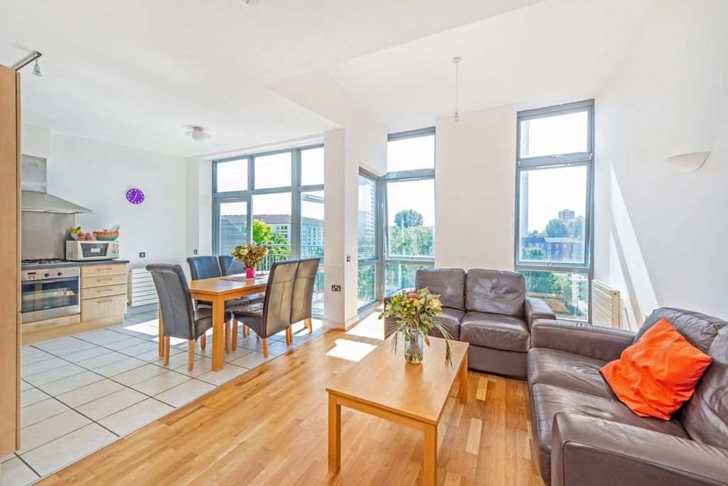 Property photo 1 of 9 17796_Kfh_34_Hunt_cl