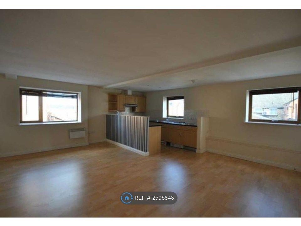 Property photo 1 of 4