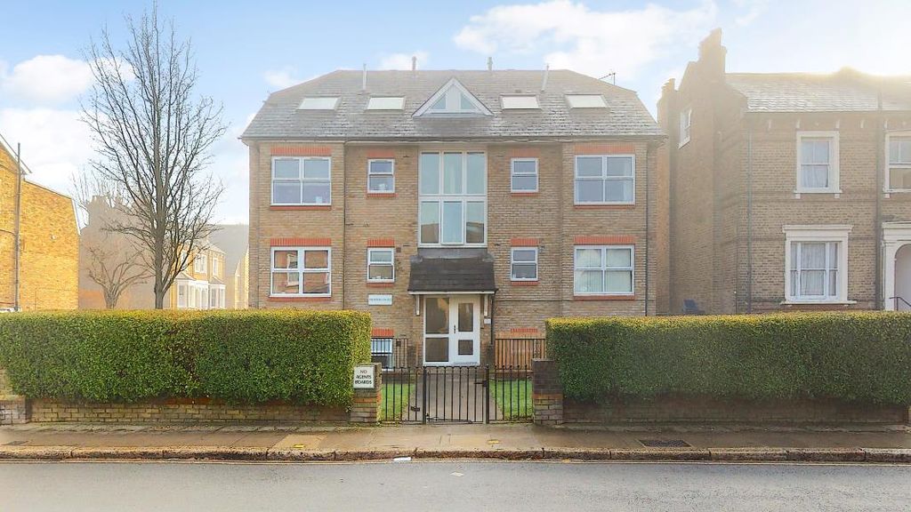 Property photo 3 of 8