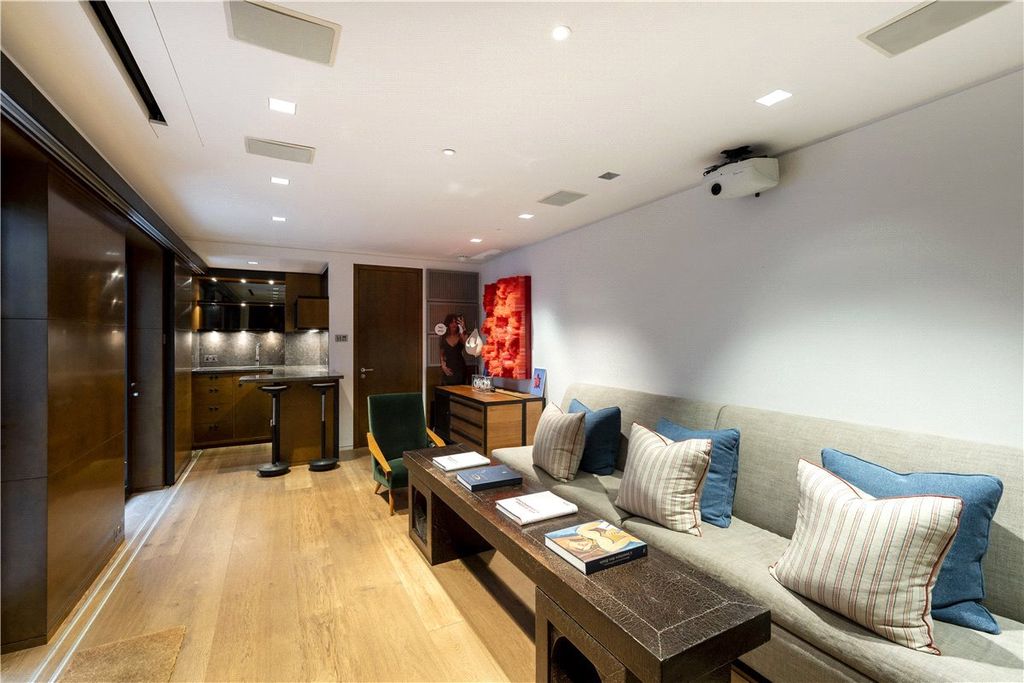 Additional image 19 of 6 bed flat to rentEaton Place, Belgravia, London SW1X
