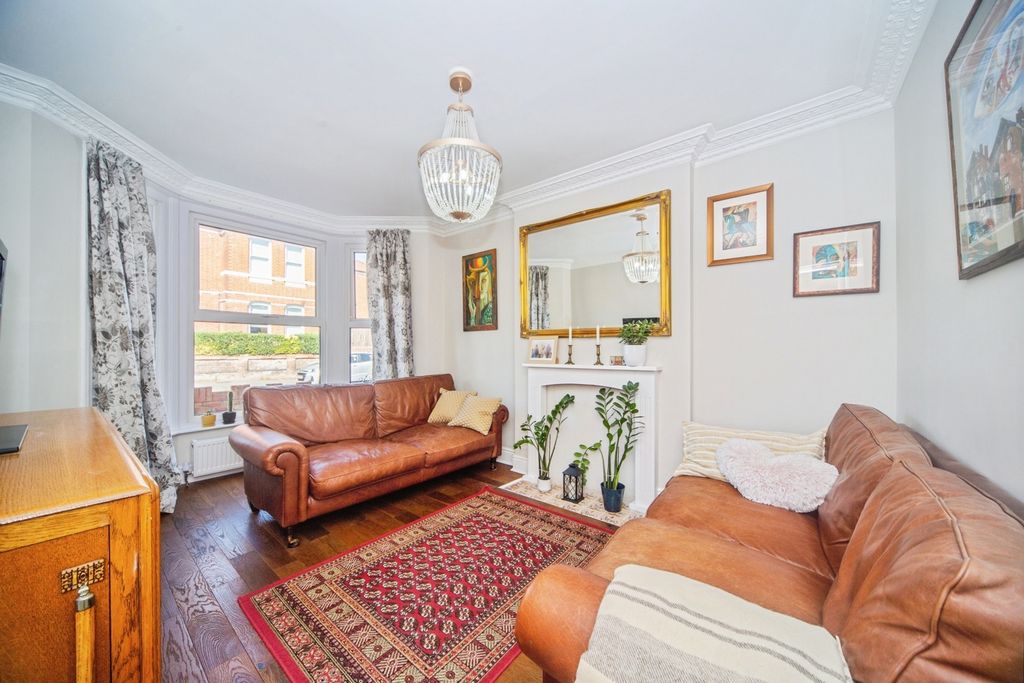 Property photo 2 of 14 Pbox-Img.Jpg
