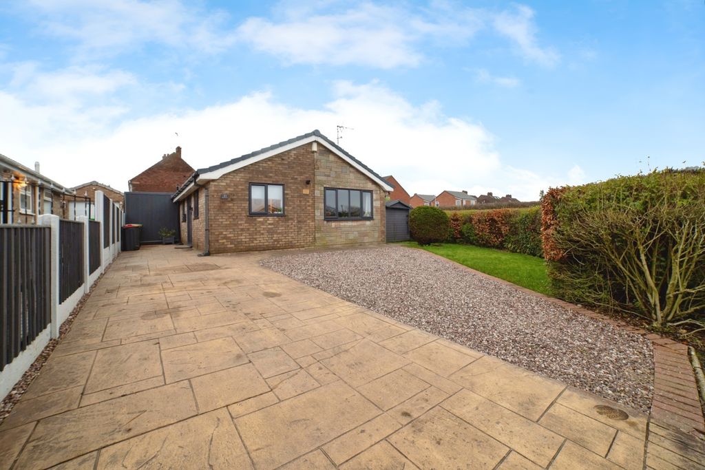 Property photo 1 of 19 Pbox-Img.Jpg