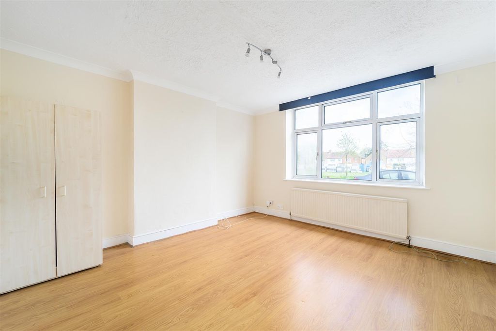 Property photo 1 of 11 Helliwell &amp; Co.