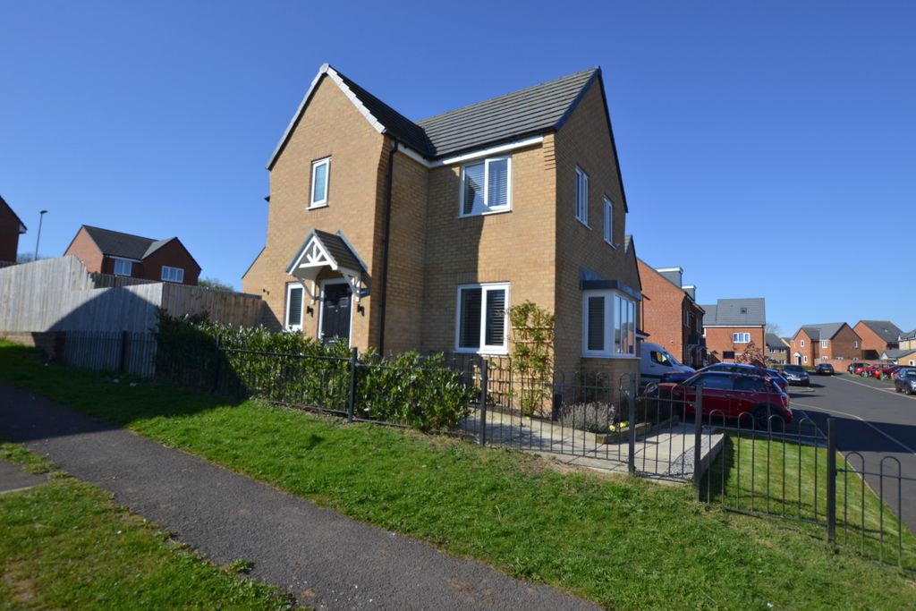 Property photo 1 of 26