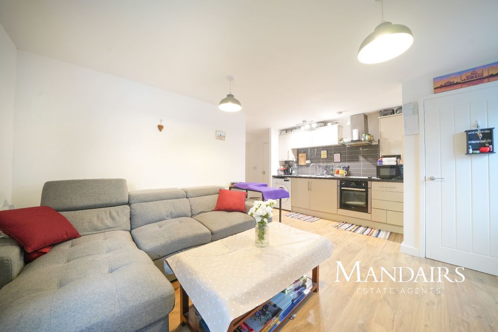 Property photo 3 of 15