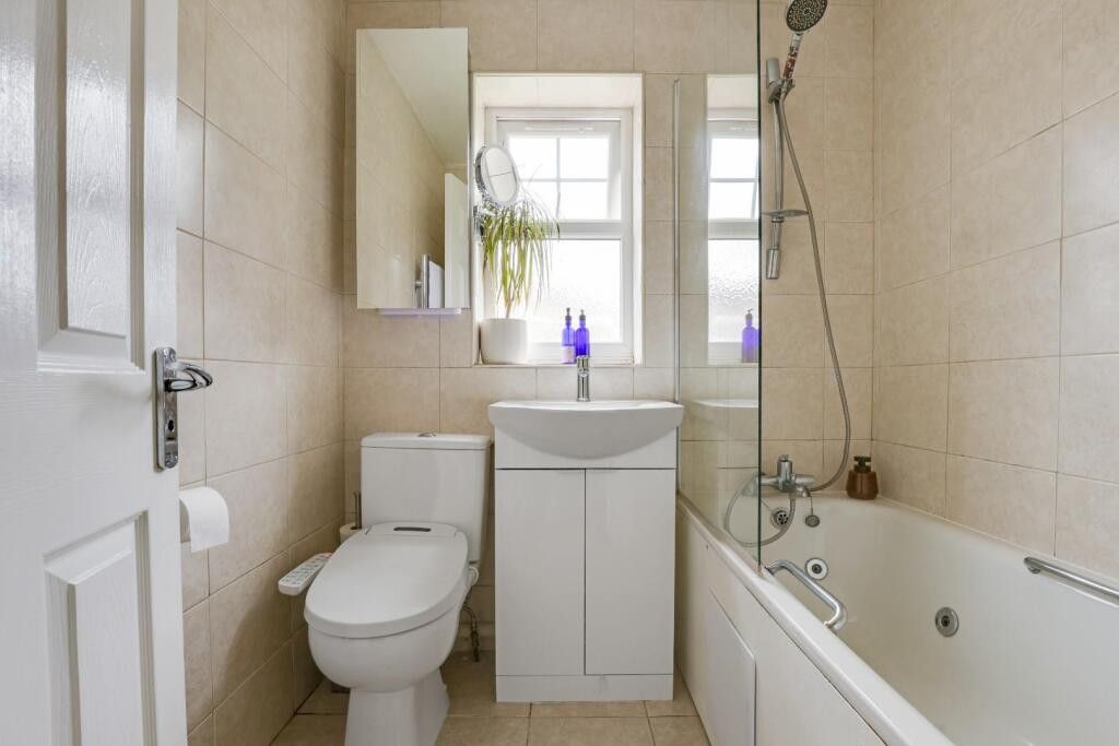 Property photo 3 of 4