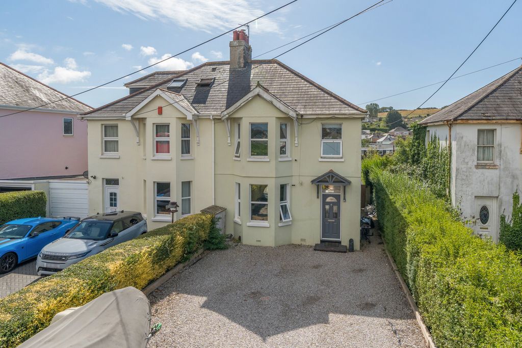 Property photo 1 of 24 1512079-1-1A047Fe...
