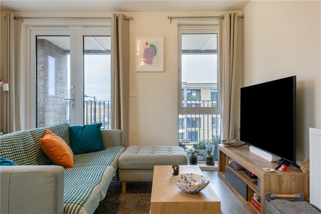 Property photo 3 of 11 Picture No. 05