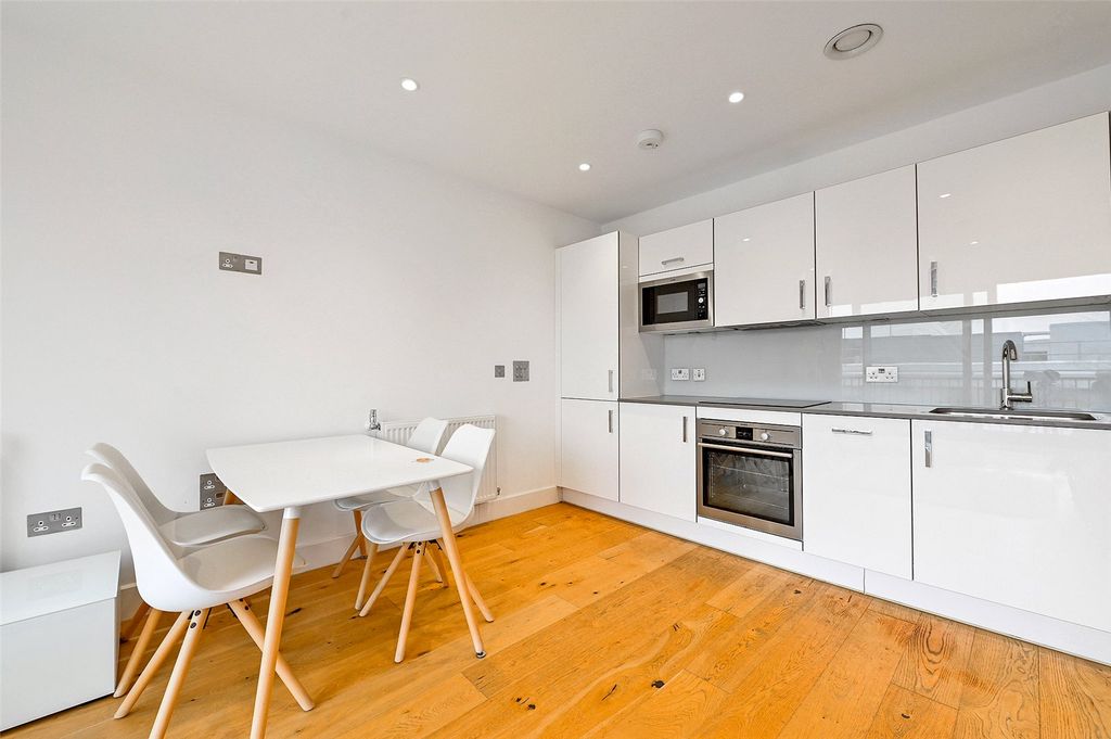 Property photo 3 of 11 Picture No. 07