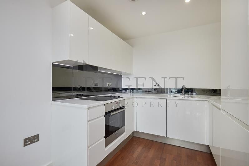 Property photo 2 of 7 Kitchen