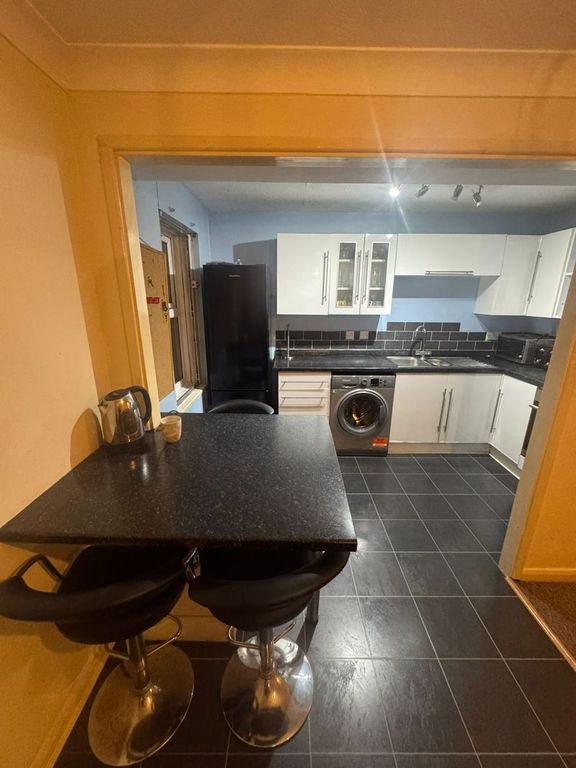 Property photo 1 of 8 Photo 1